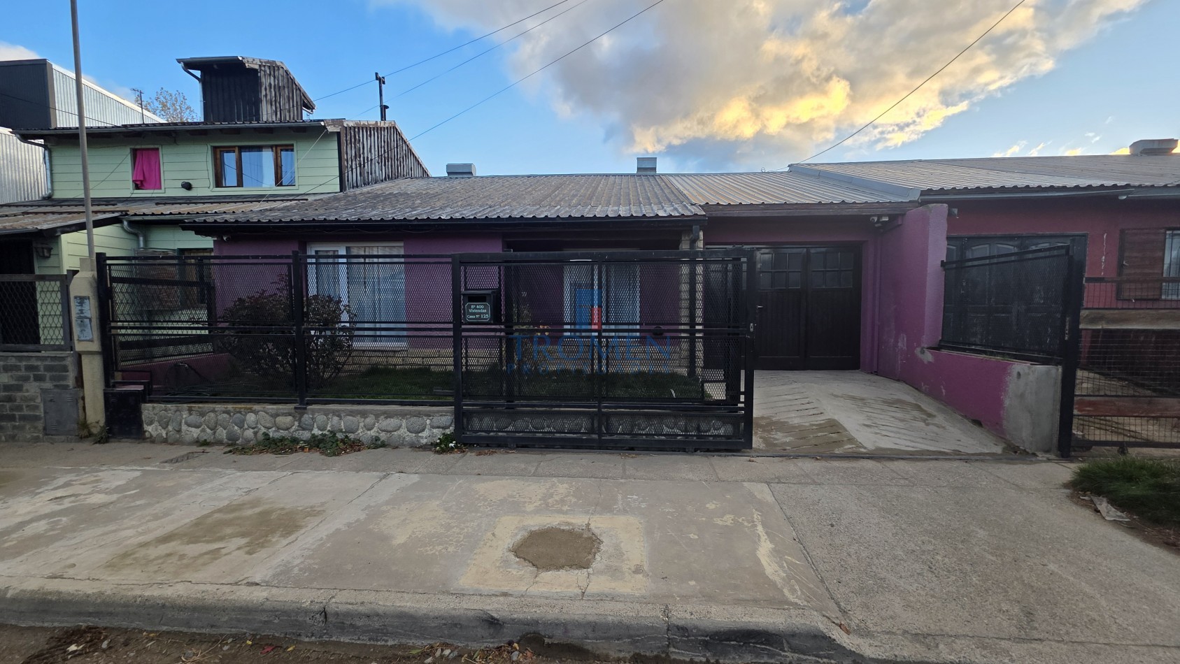 Casa de 3 Dorm. Barrio 400 Viviendas