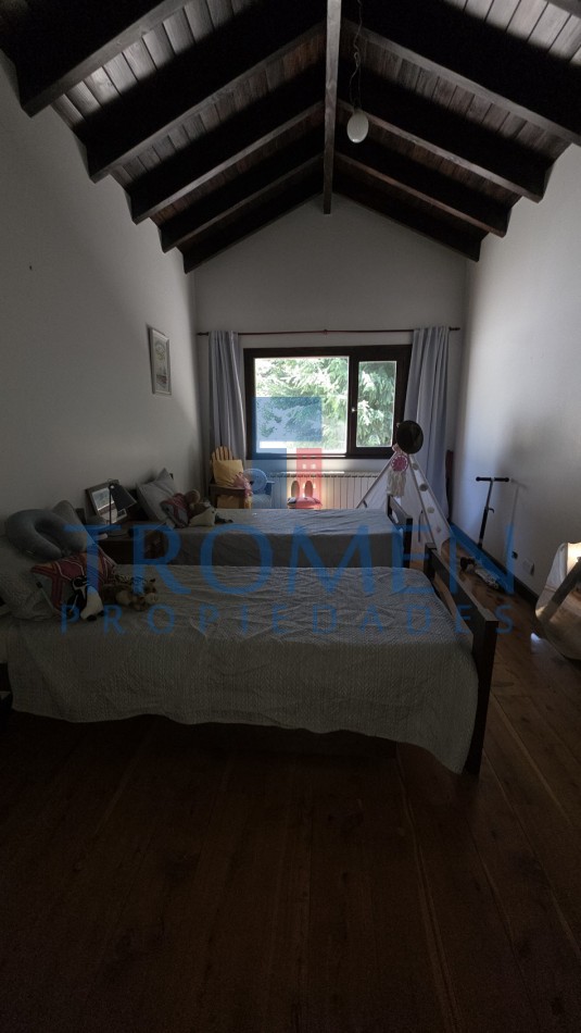 Salon de eventos - Restaurant y Casa de Te + Departamento 