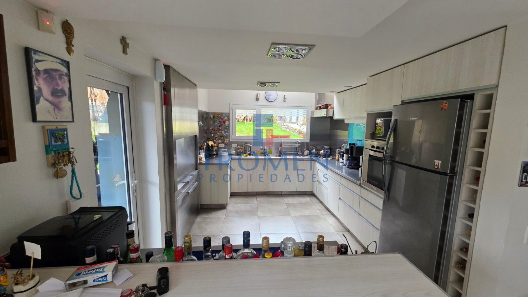 Casa de categoria en barrio privado Las Bandurrias