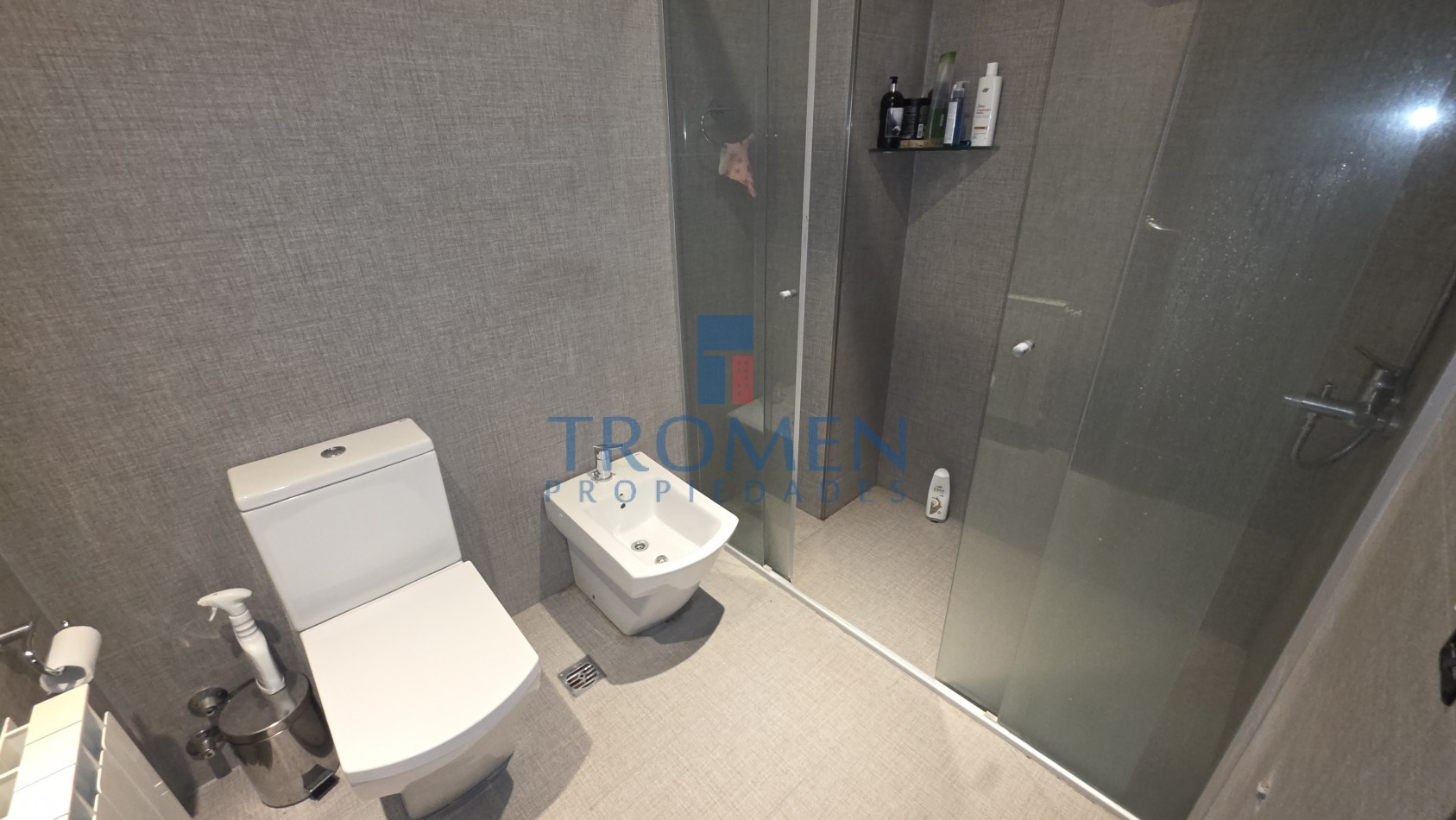 Salon de eventos - Restaurant y Casa de Te + Departamento 