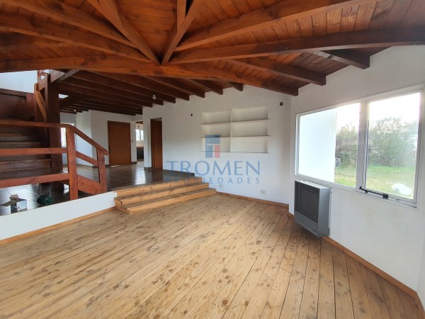 Casa en Dina Huapi, 3 Dormitorios.