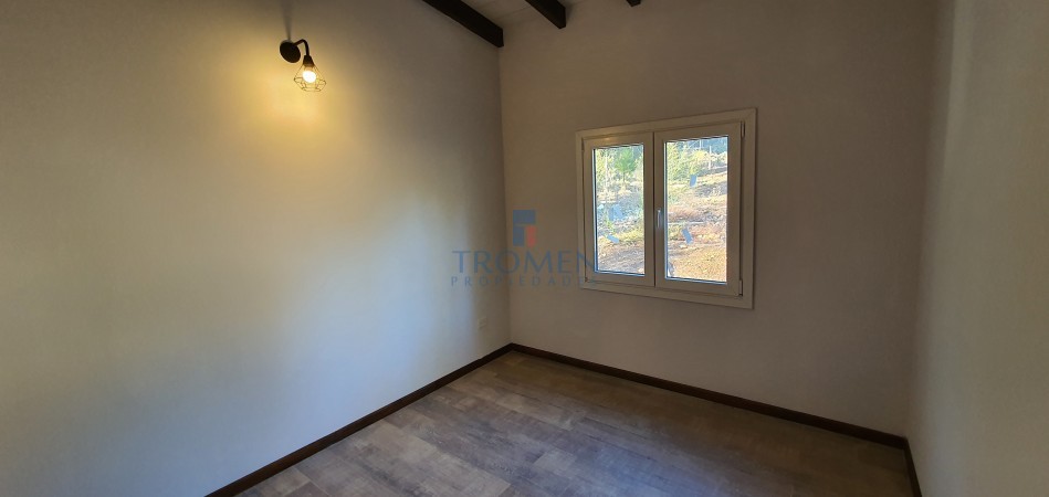 Casa a estrenar - Km 21 Bustillo