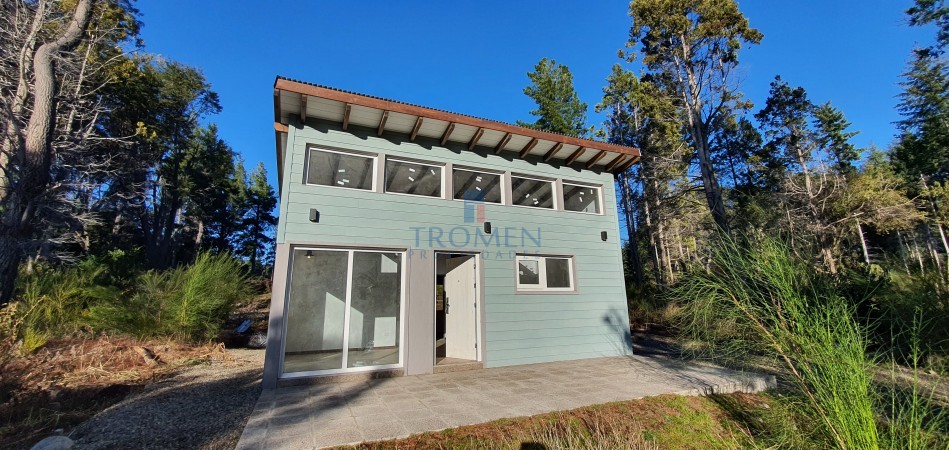 Casa a estrenar - Km 21 Bustillo