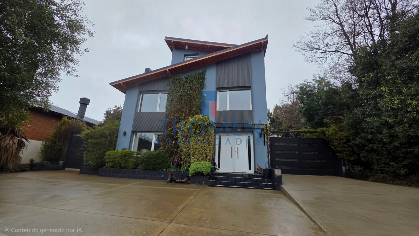 Casa de categoria en barrio privado Las Bandurrias