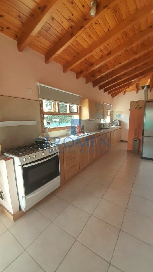 Casa en PH en Dina Huapi