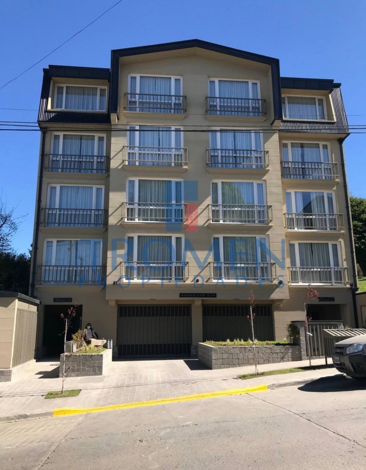 DEPARTAMENTO SOBRE CALLE BELGRANO