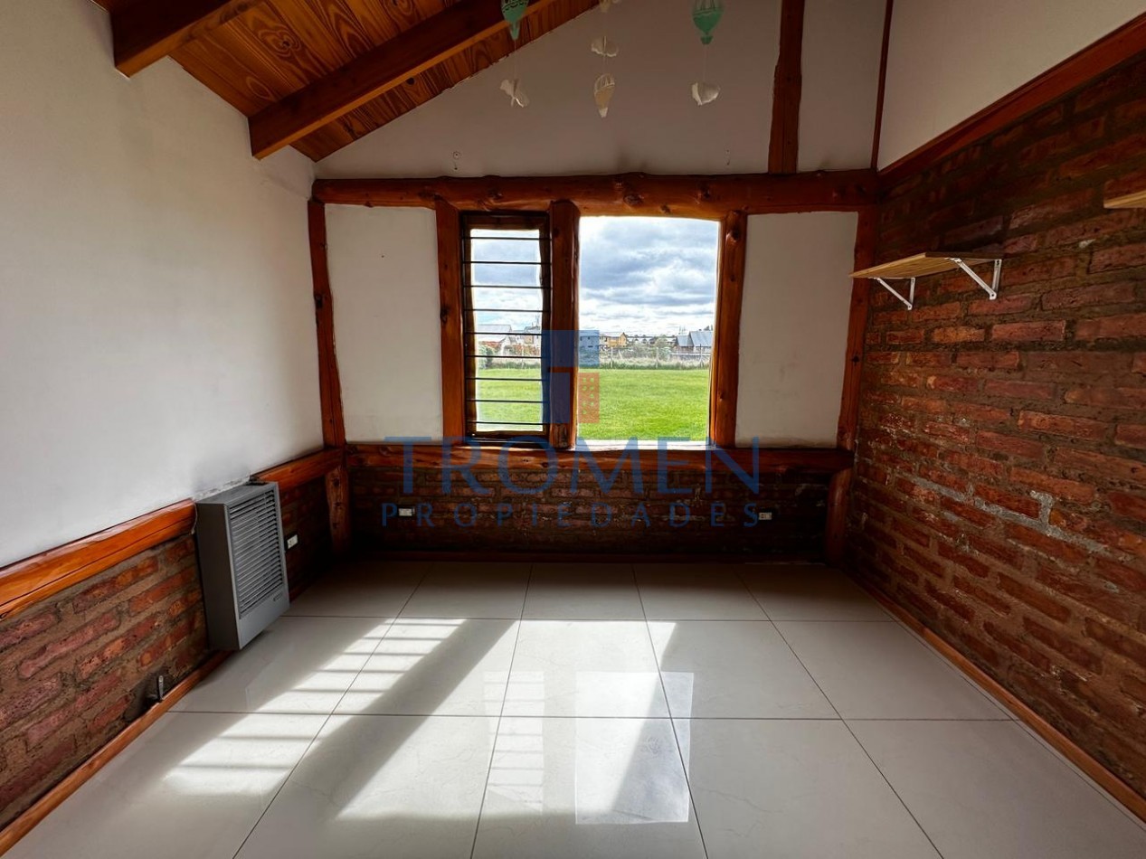 CASA EN DINA HUAPI