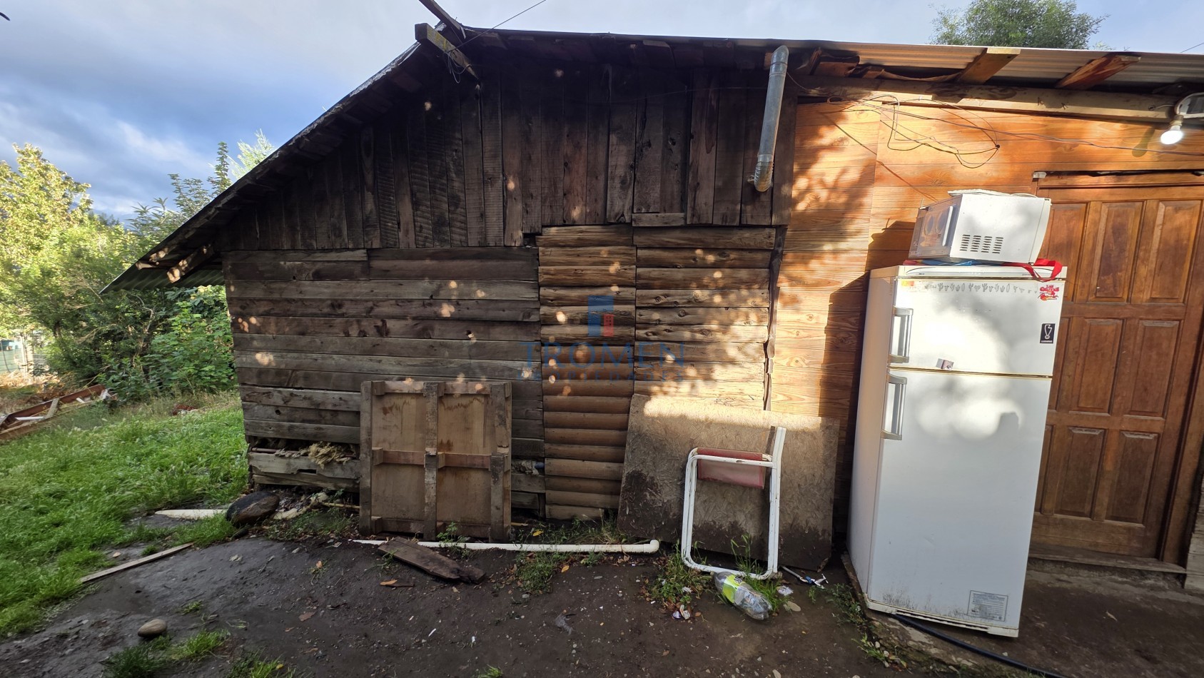 Terreno con cabaña 