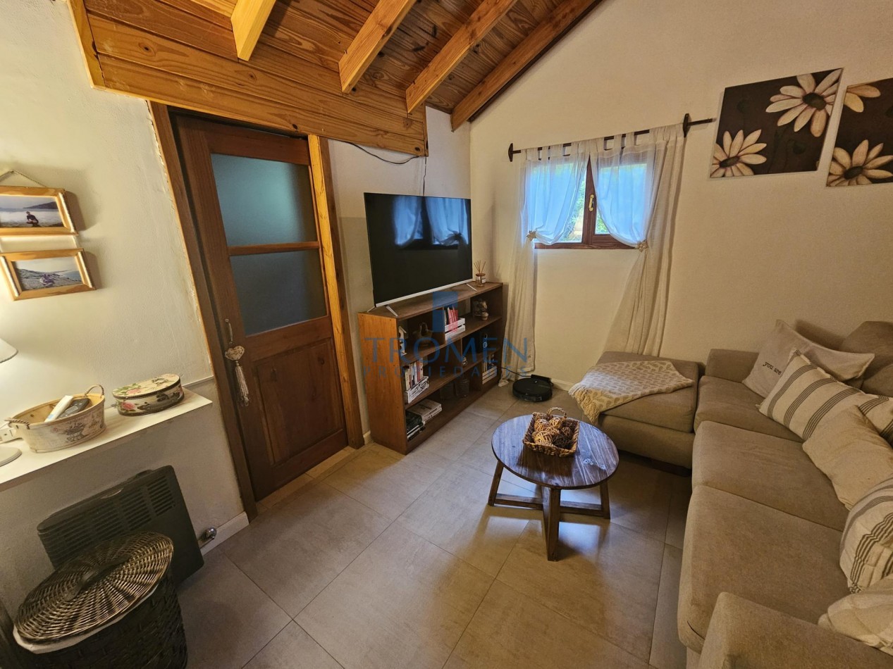 Casa en Melipal II. Toma departamento / Permuta.