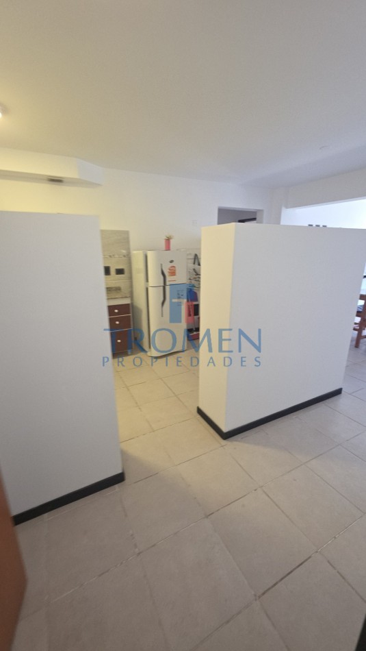 Departamento centrico con cochera. Muy luminoso