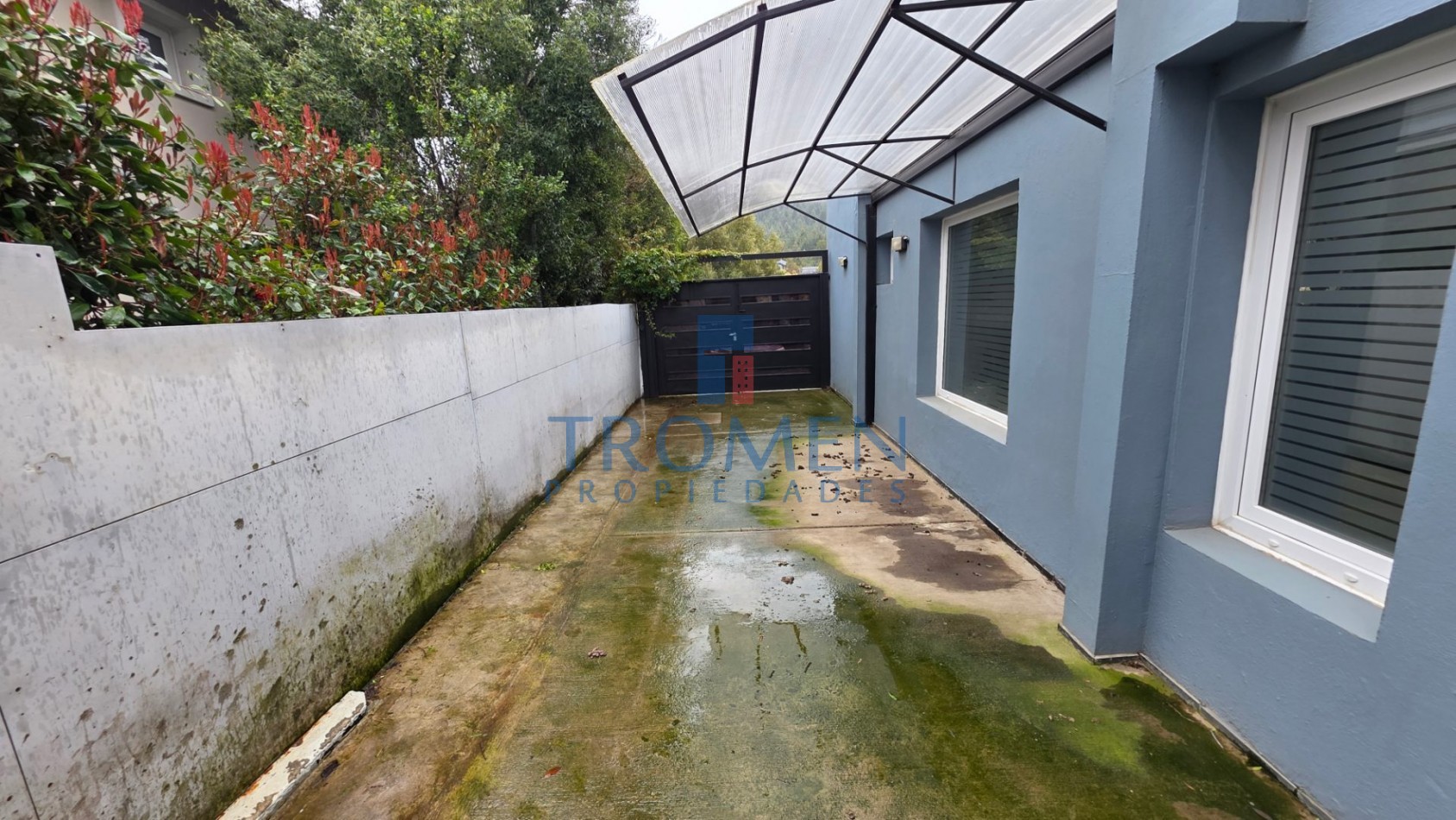 Casa de categoria en barrio privado Las Bandurrias
