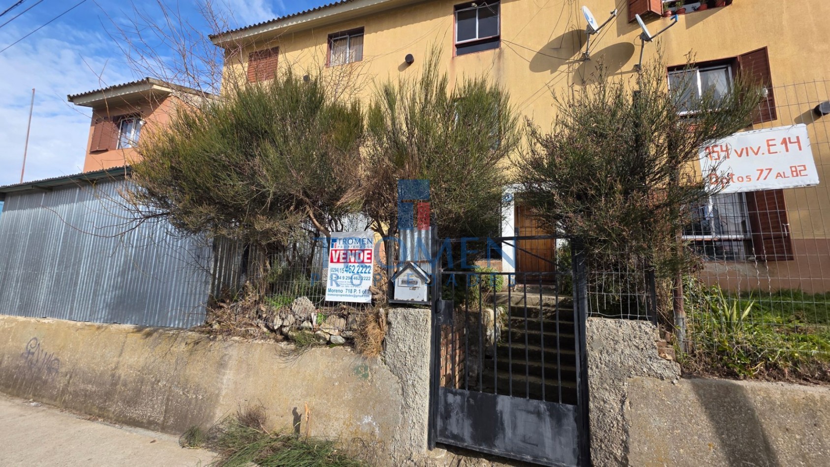 Departamento de 2 Dorm. + Dpto de 1 Dorm. B° 154 Viviendas