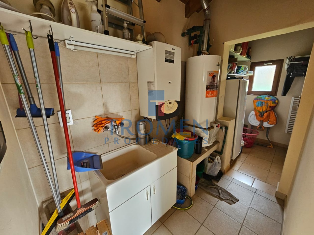 CASA EN DINA HUAPI