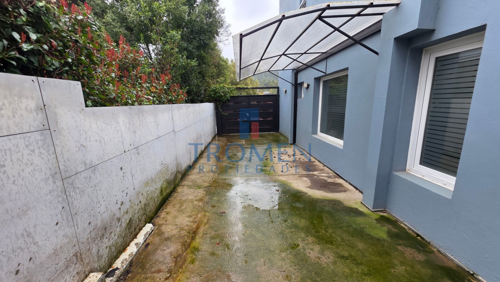 Casa de categoria en barrio privado Las Bandurrias