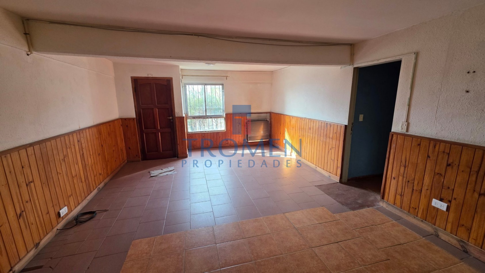 Departamento de 2 Dorm. + Dpto de 1 Dorm. B° 154 Viviendas