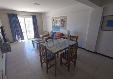 Departamento centrico con cochera. Muy luminoso