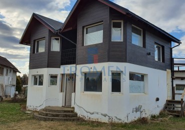 Casa en Dina Huapi, 3 Dormitorios.