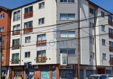 OPORTUNIDAD Excelente Departamento en zona comercial. 2 Dorm.