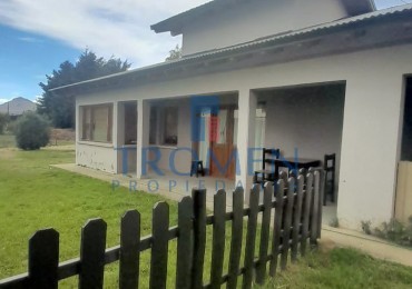Casa en PH en Dina Huapi